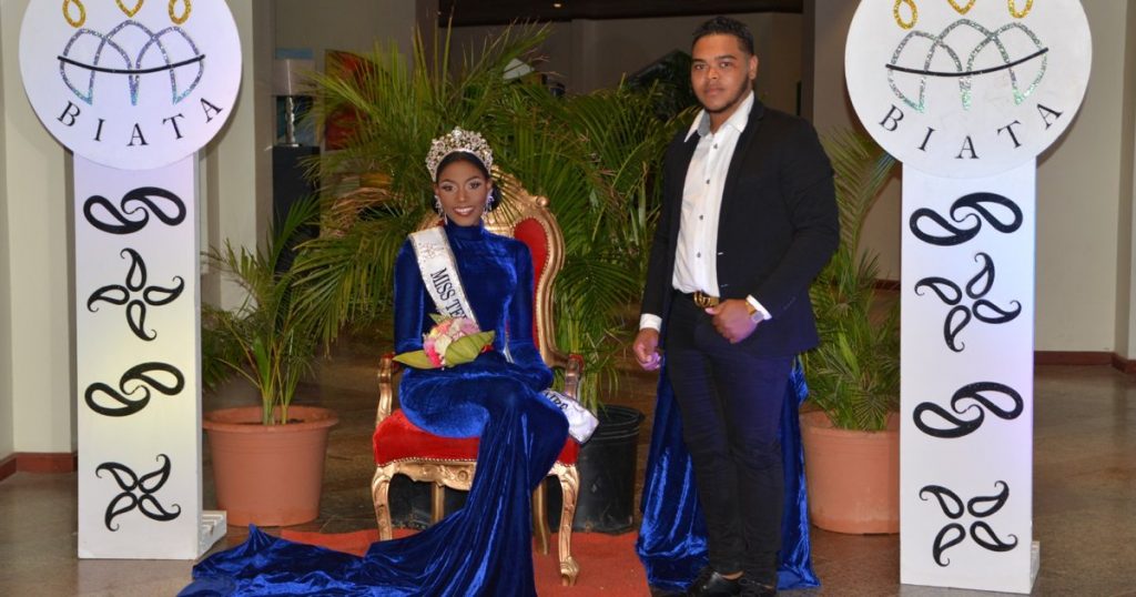Bonaire International Art & Talent Academy ta koroná Miss Teen Universe Bonaire